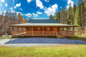 Deer Haven by AvantStay Cabin w Pond Waterfall